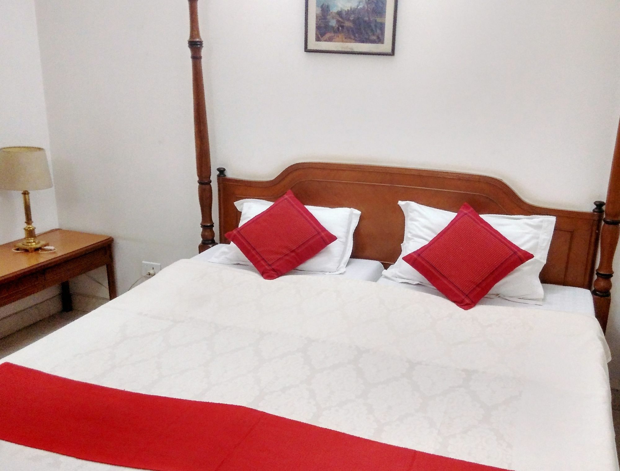 Hotel Palm Greens New Delhi Eksteriør bilde